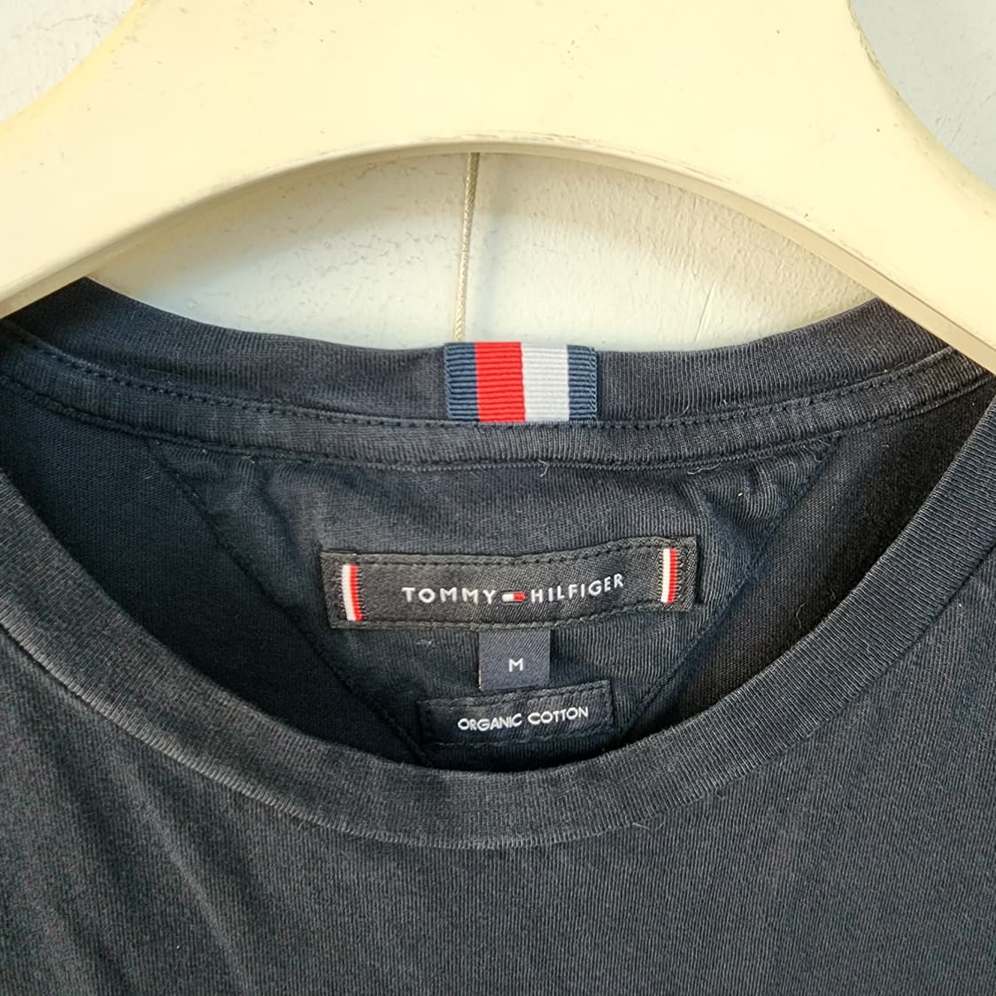 타미힐피거 네이비 반팔 티셔츠 상품이미지4