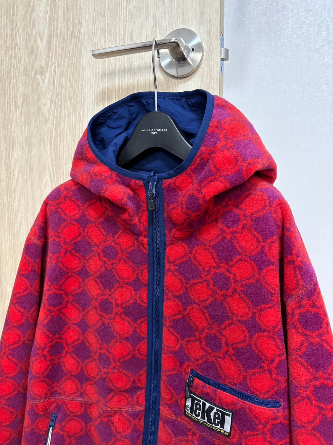 테켓 WEEKEND REVERSIBLE FLEECE JACKET-RED 상품이미지2