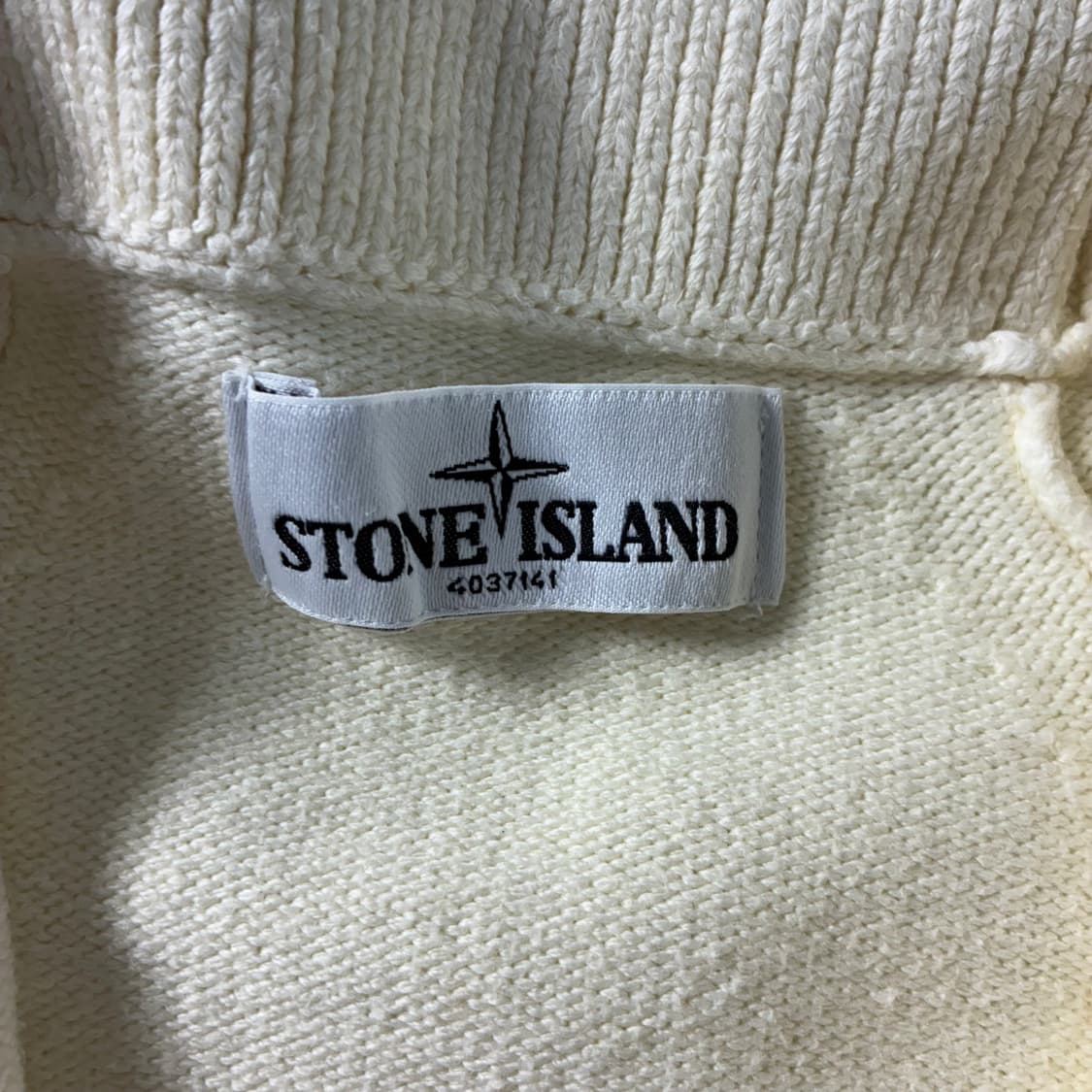 Stone island  스톤아일랜드 투웨이 와펜 아이보리 니트집업  상품이미지5