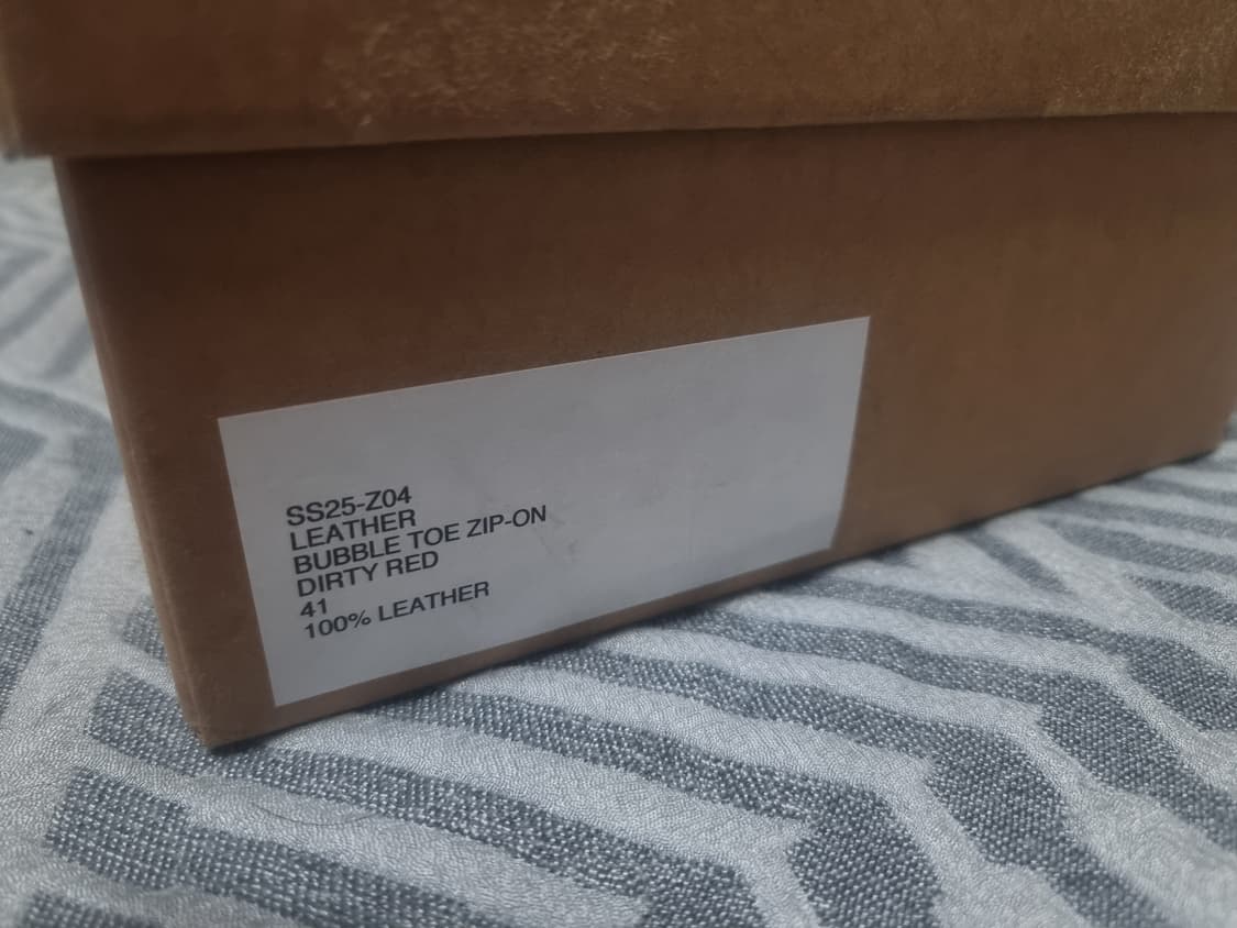 에드워드커밍 BUBBLE TOE ZIP-ON Dirtyred 41size 상품이미지5