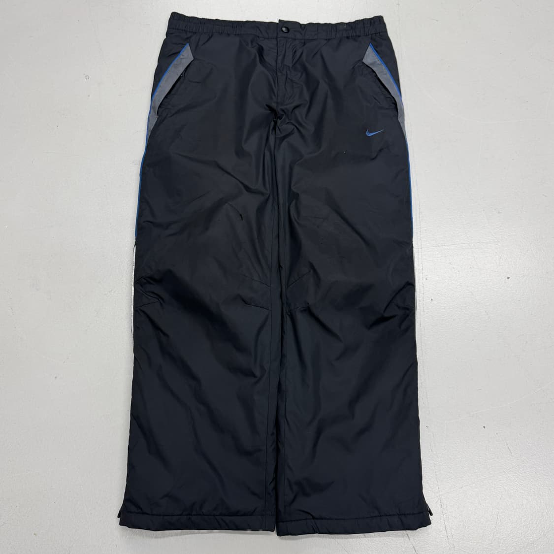 나이키 00s 스우시 올드스쿨 와이드 바람막이 트랙팬츠 상품이미지2