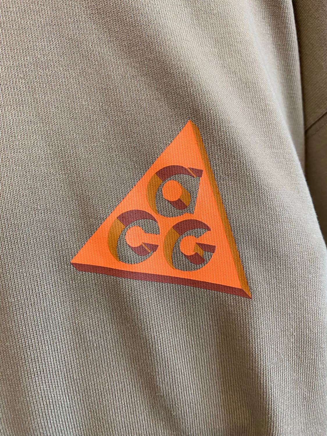 나이키 ACG 반팔티 상품이미지4