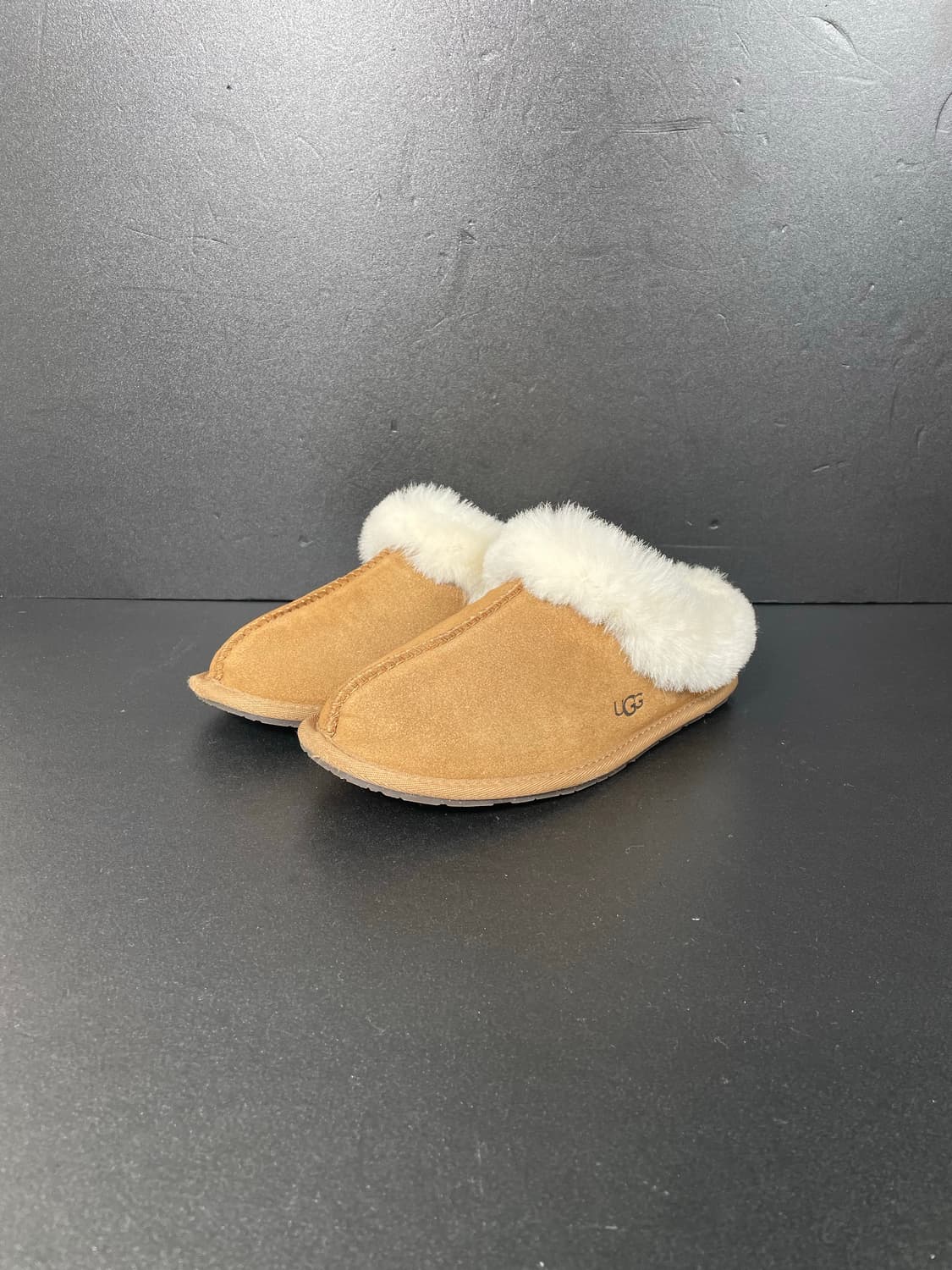 [240] UGG 미국 어그 퍼 라이닝 슬립온 상품이미지1