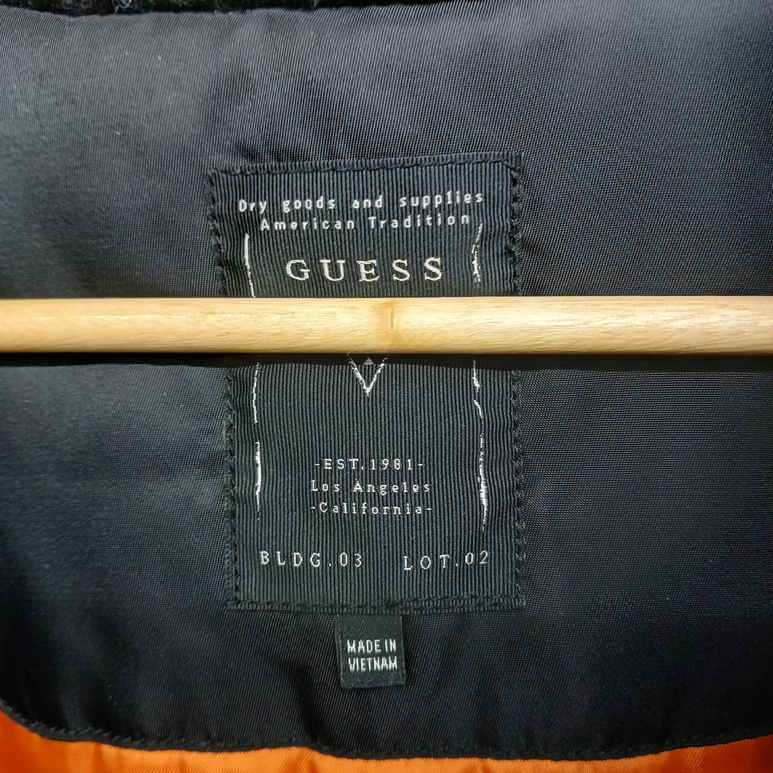 게스 블랙 패딩 파카 L 상품이미지4