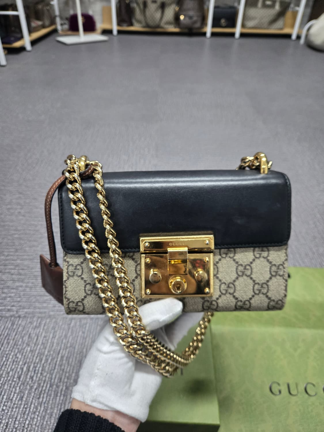 [특가][정품] 구찌 패드락 숄더백 상품이미지2