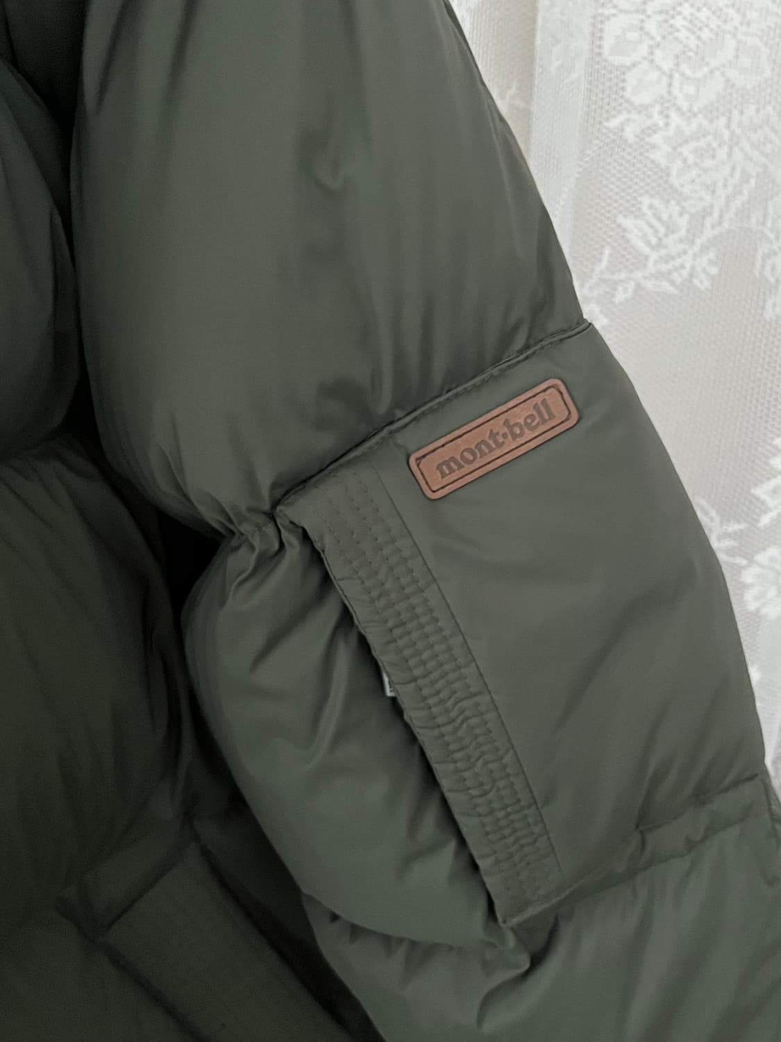 110) 몽벨 구스다운 롱패딩 카키 상품이미지5