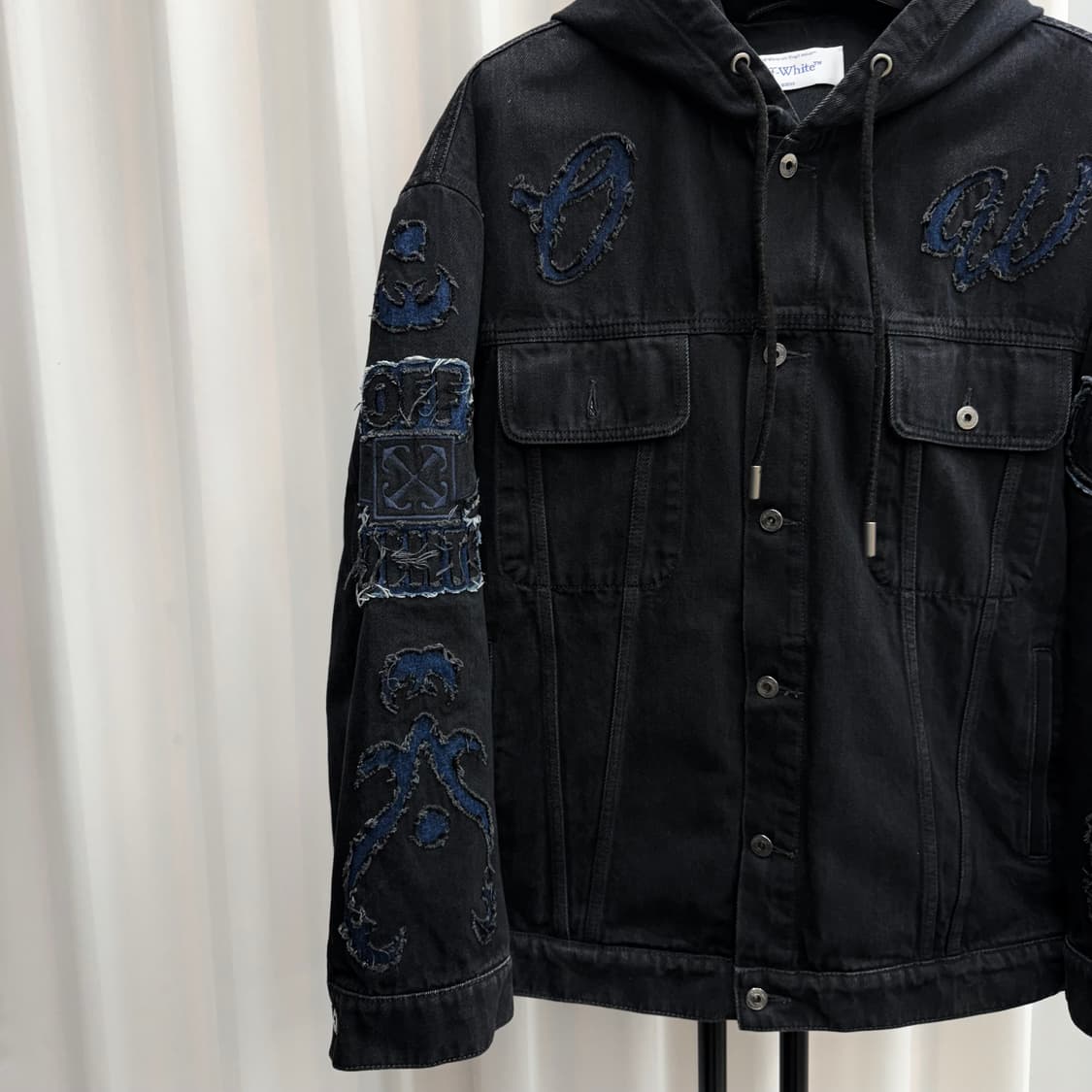 [백화점판/M] 24SS 오프화이트 패치워크 후드 데님 자켓 상품이미지5