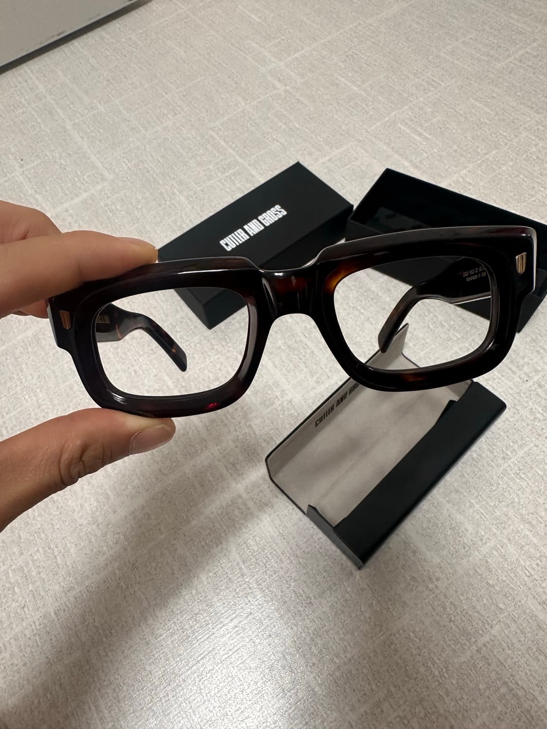 커틀러앤그로스[cutler and gross]9325 상품이미지5