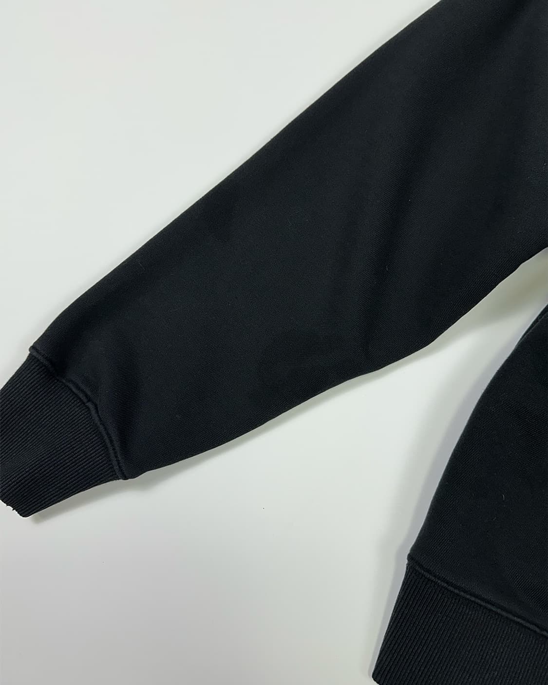 예일 골프 맨투맨 블랙 상품이미지3