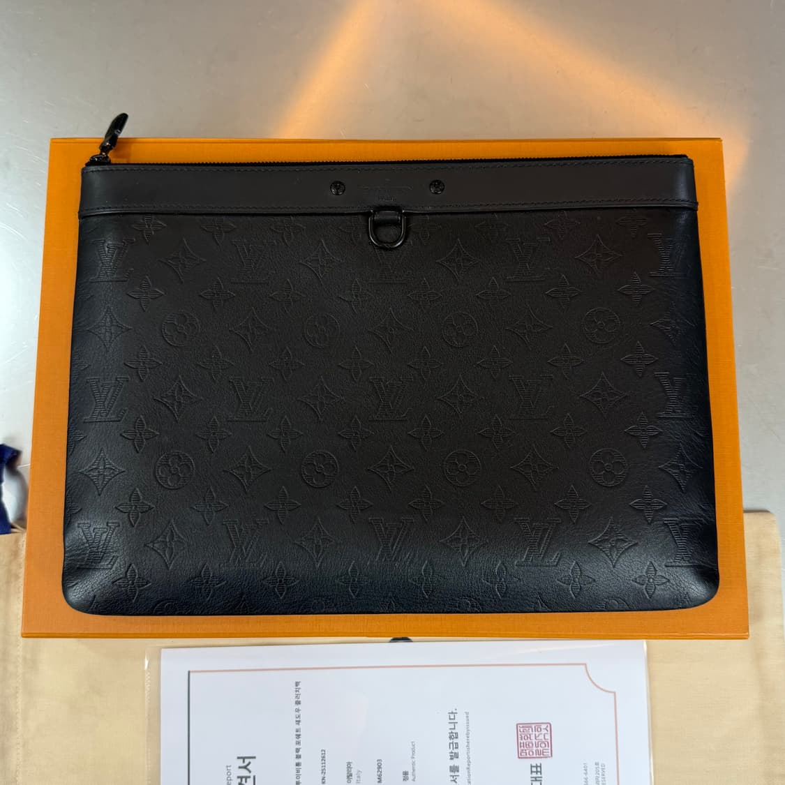 [리오브전포점] 루이비통 쉐도우 모노그램 포쉐트 클러치 상품이미지3