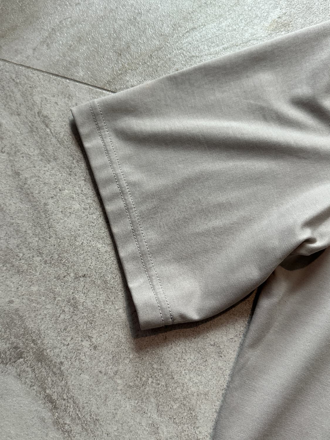 쿠어 수피마 코튼 세미오버핏 U넥 티셔츠 (라이트그레이) XL 상품이미지7