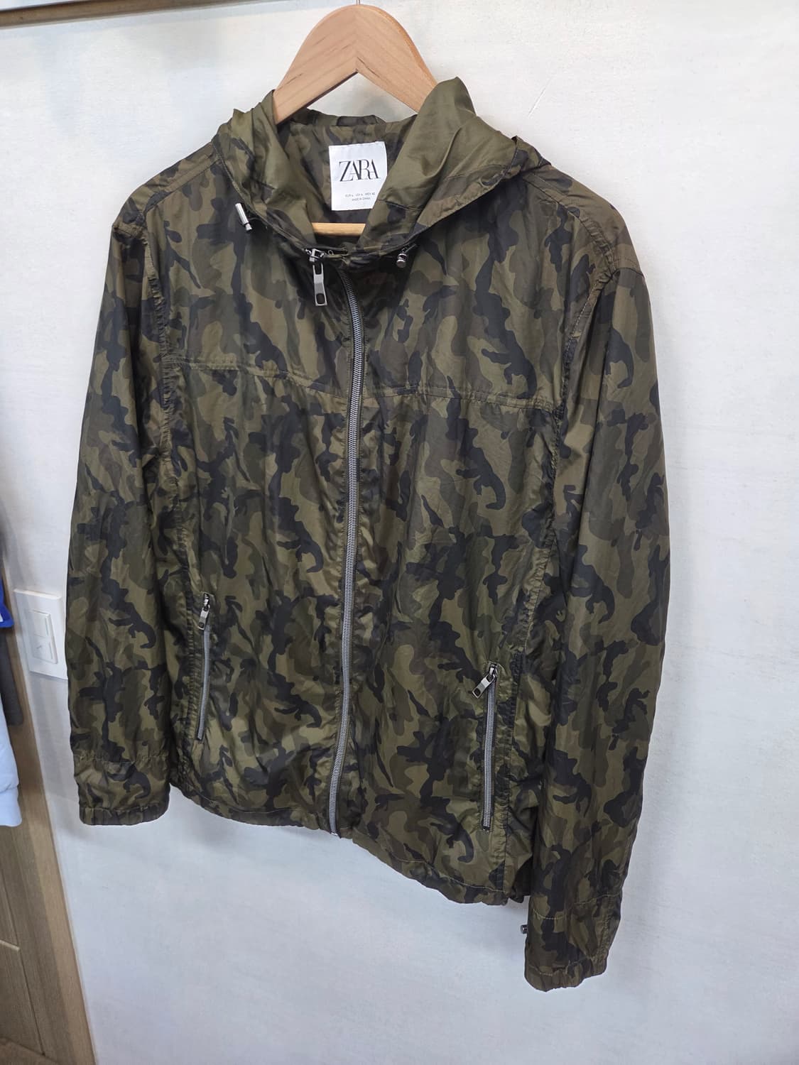 자라 경량 카모 바람막이 후드자켓 L 상품이미지5