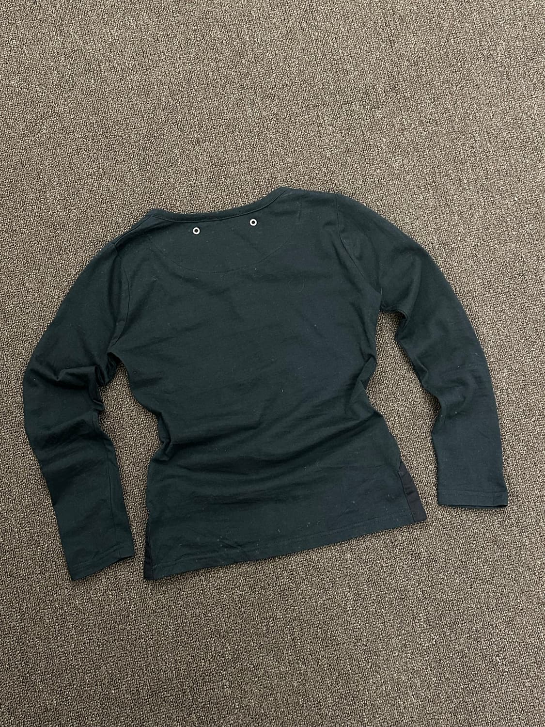 M)LAZY DAISY 빈티지 여성 메탈 버튼 헨리넥 롱슬리브 상품이미지2