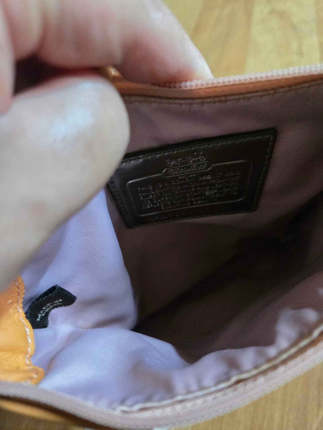 코치 미니 크로스백 상품이미지6