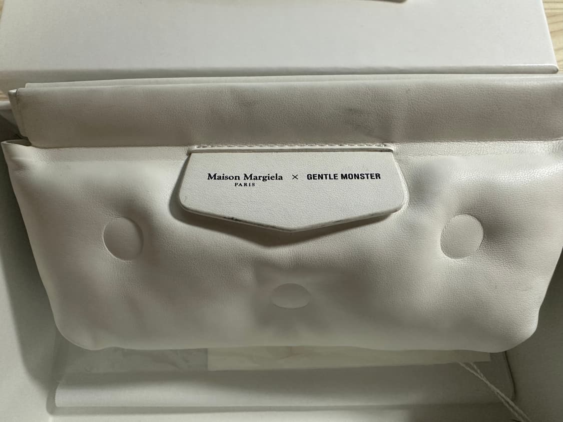 젠틀몬스터 마르지엘라 MM004 블랙 상품이미지3