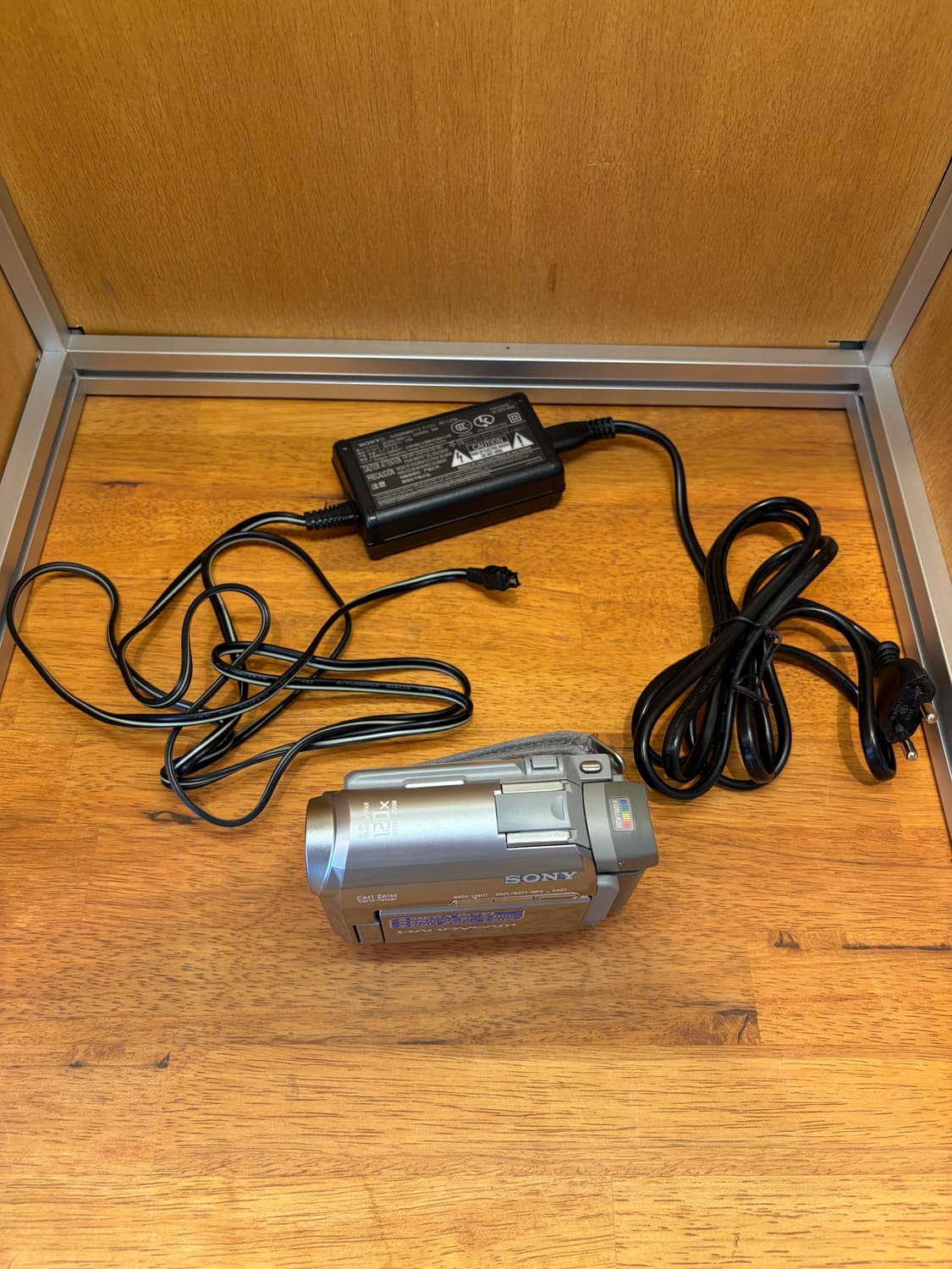 SONY DCR-HC40 Camcorder 상품이미지8