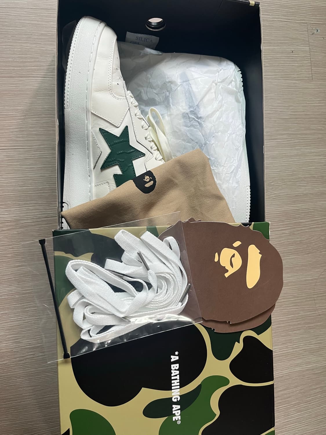 베이프 스타 새상품급 풀박스 상품이미지1