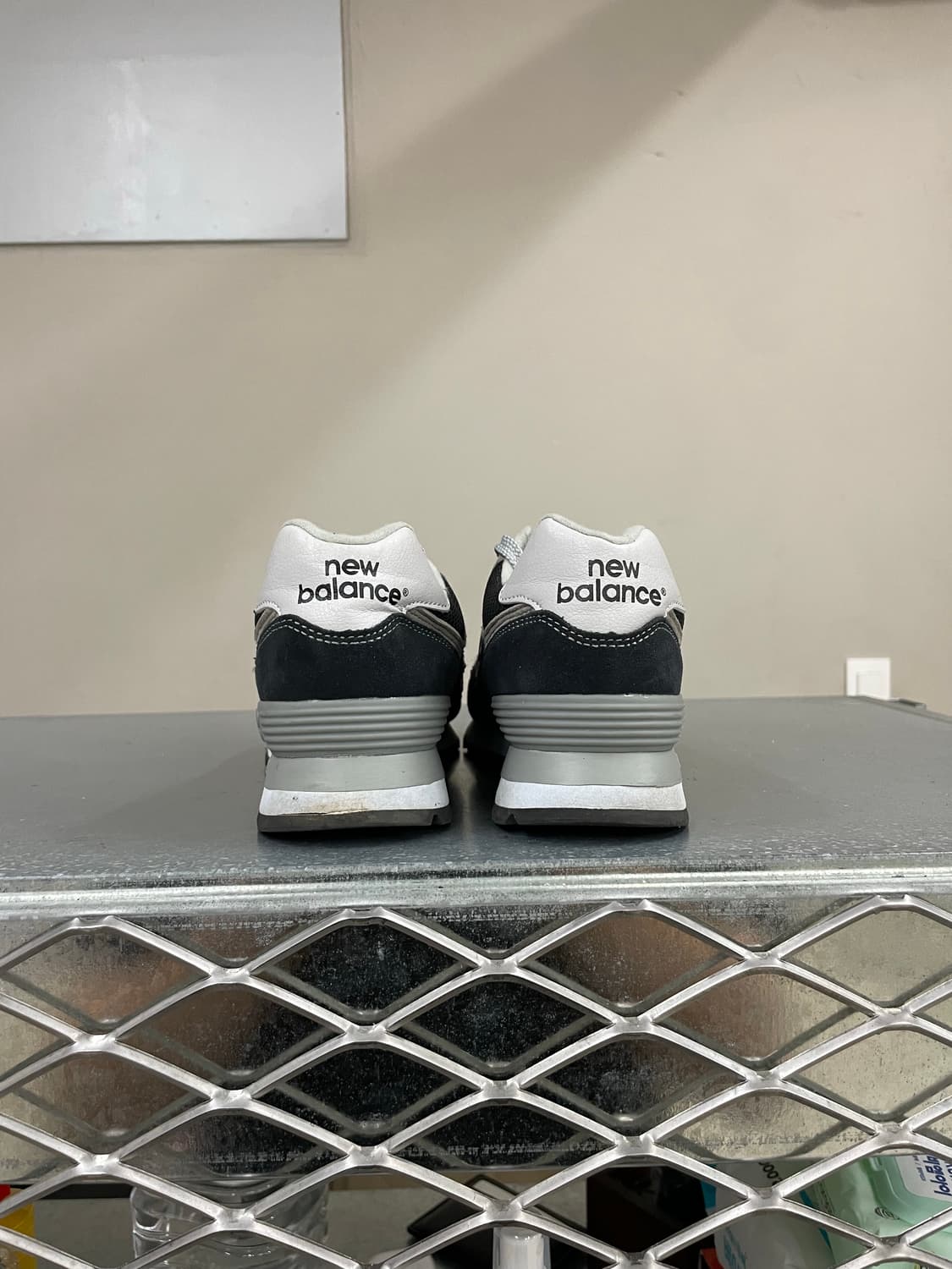 뉴발란스 574 블랙 245 (gr-4418) 상품이미지3