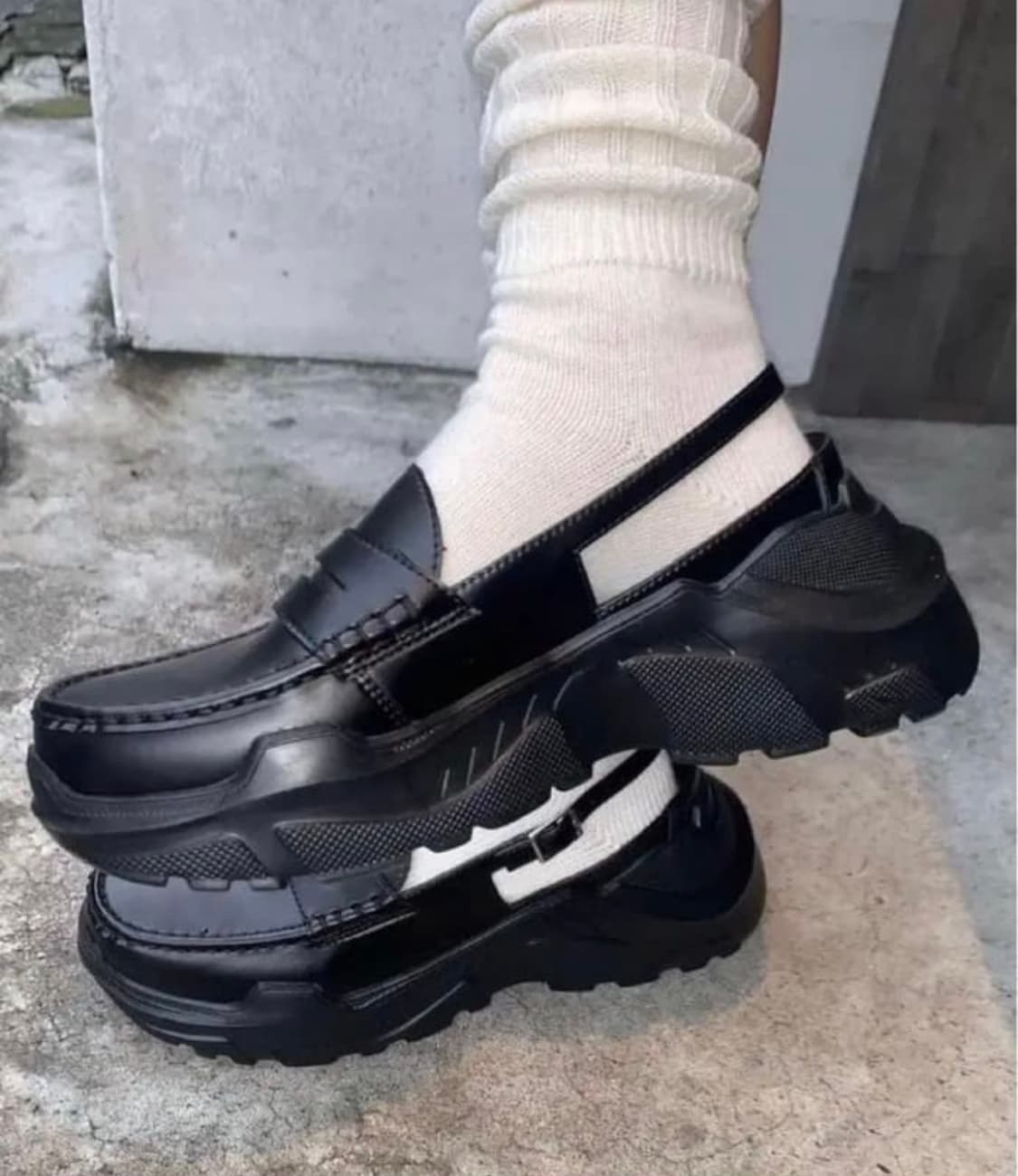 akiko aoki strab loafer 아키코아오키 가죽 스트랩 로퍼 상품이미지1