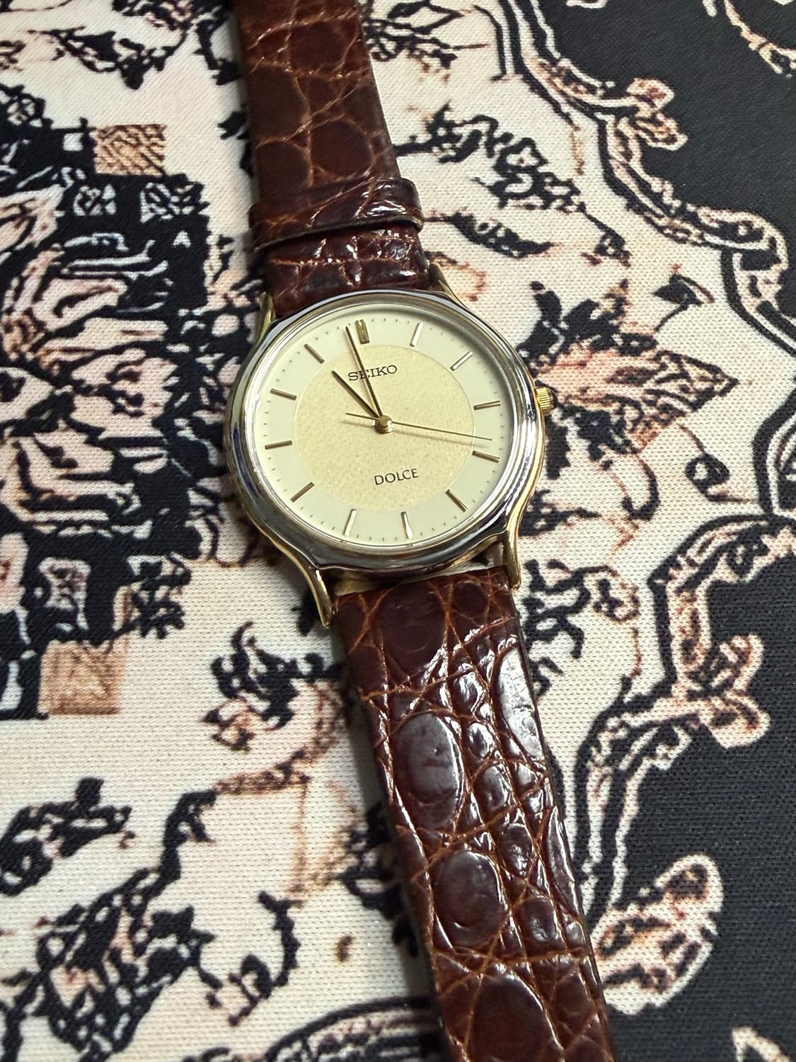 SEIKO 빈티지 쿼츠 시계 상품이미지1