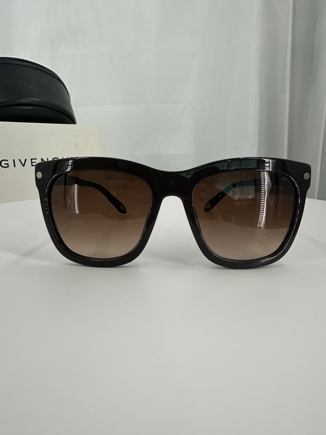 [새상품 무료배송] 정품 지방시 Made in Italy 선글라스 상품이미지3