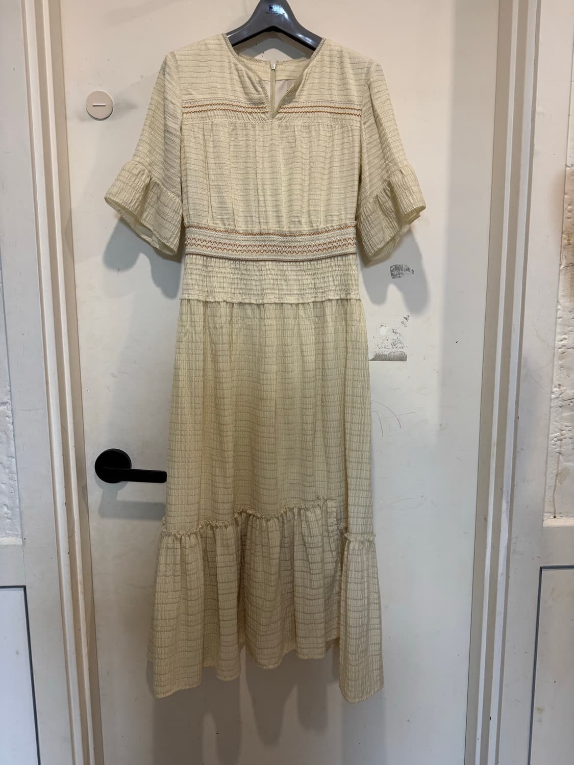 한섬 MINE 마인 허리 스모킹 원피스 상품이미지1