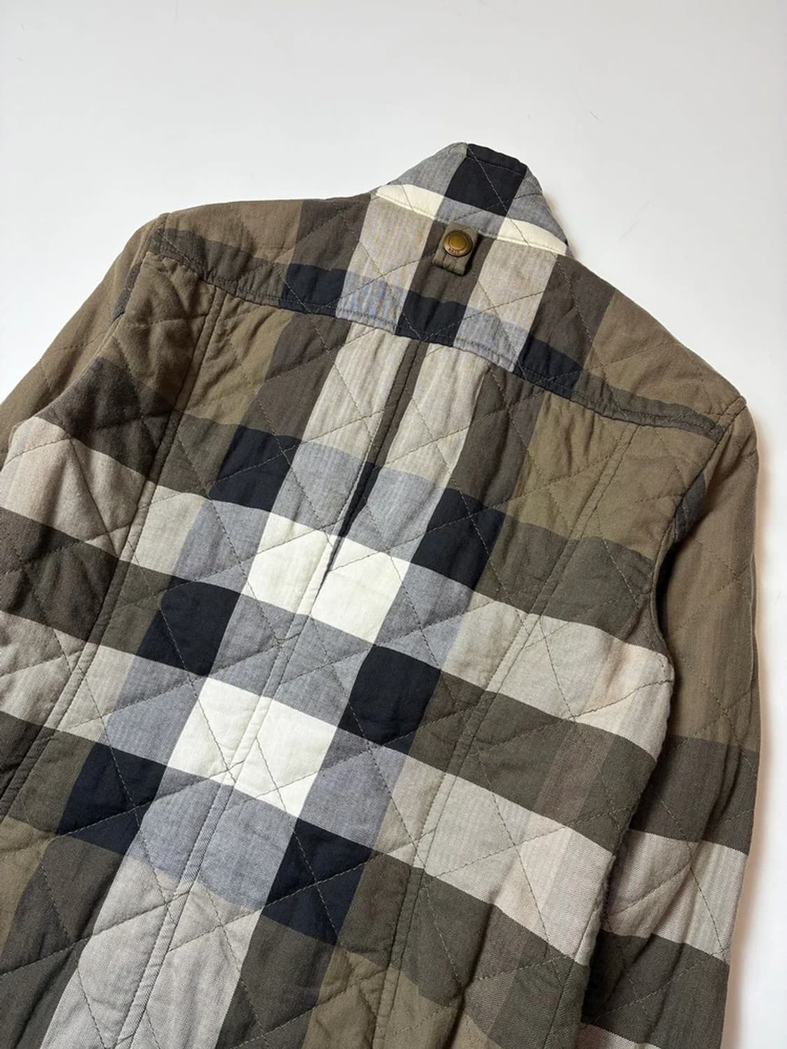 버버리 브릿 퀼티드 플라드 번 투웨이 자켓 PN9115 상품이미지5