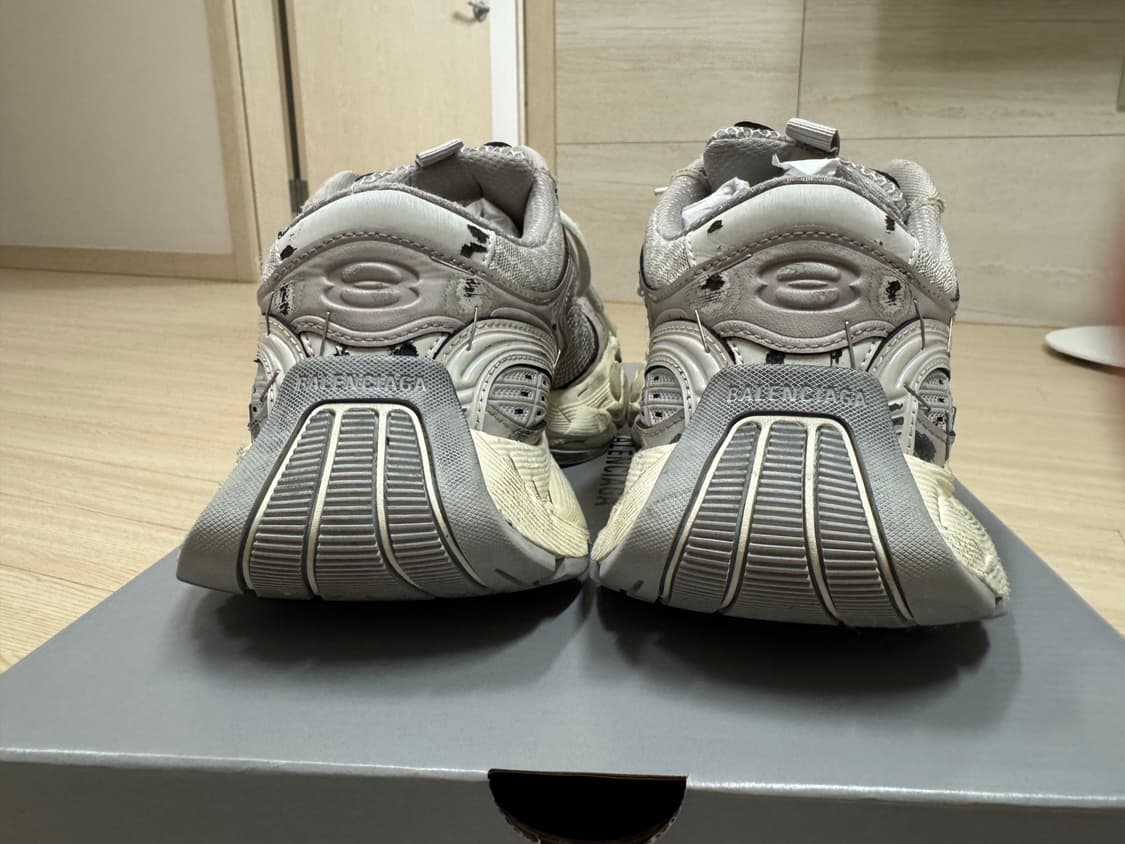 발렌시아가 스테이플러 39 에그쉘 상품이미지4