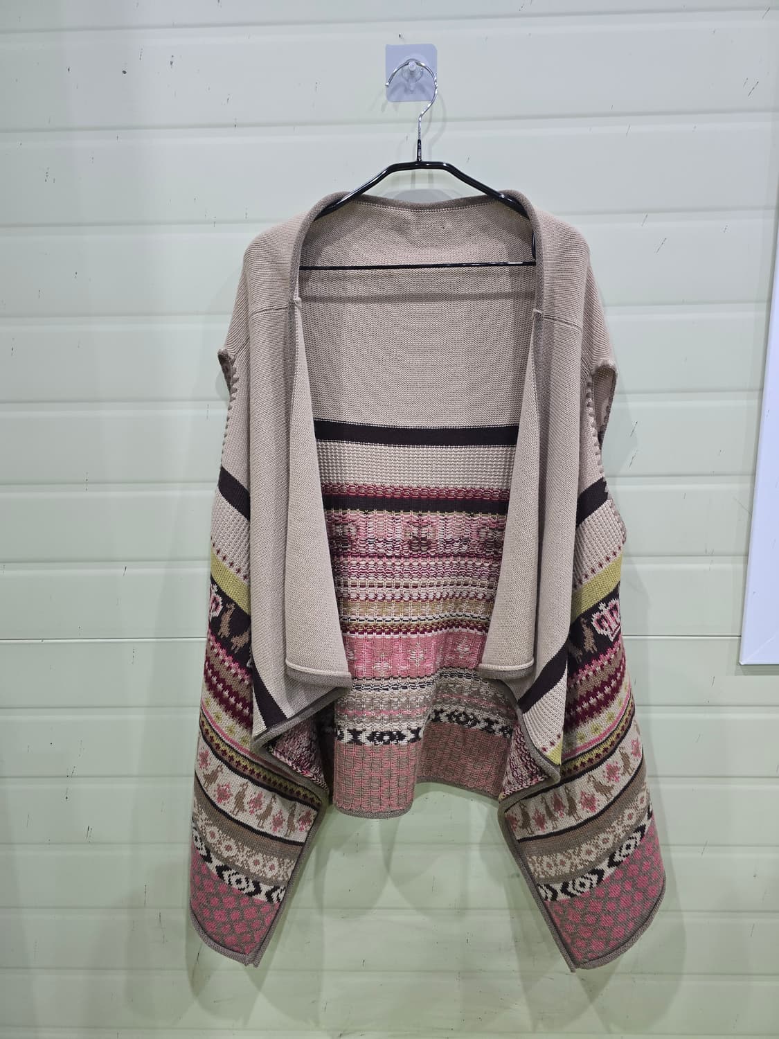 Thursday Island  패턴 니트 조끼 가디건 베이지 상품이미지3