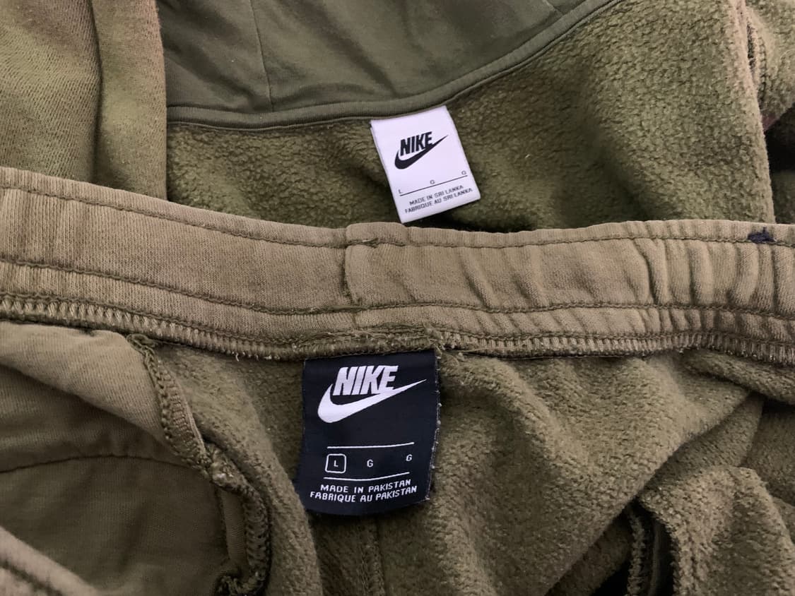 나이키 트레이닝 셋업 올리브카키색상 L사이즈 상품이미지2