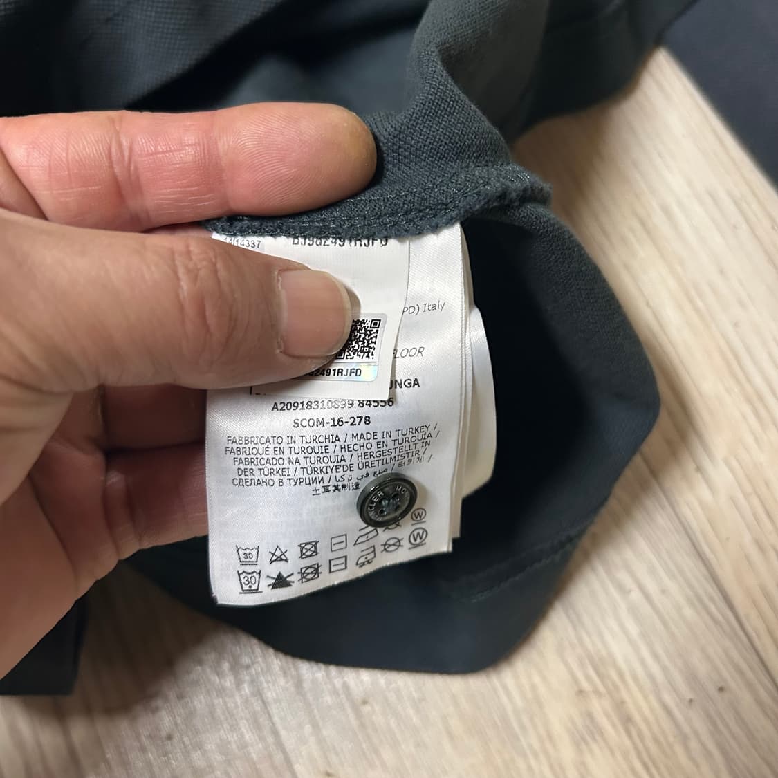 몽클레어 정품 긴팔 카라티 100-105 상품이미지5