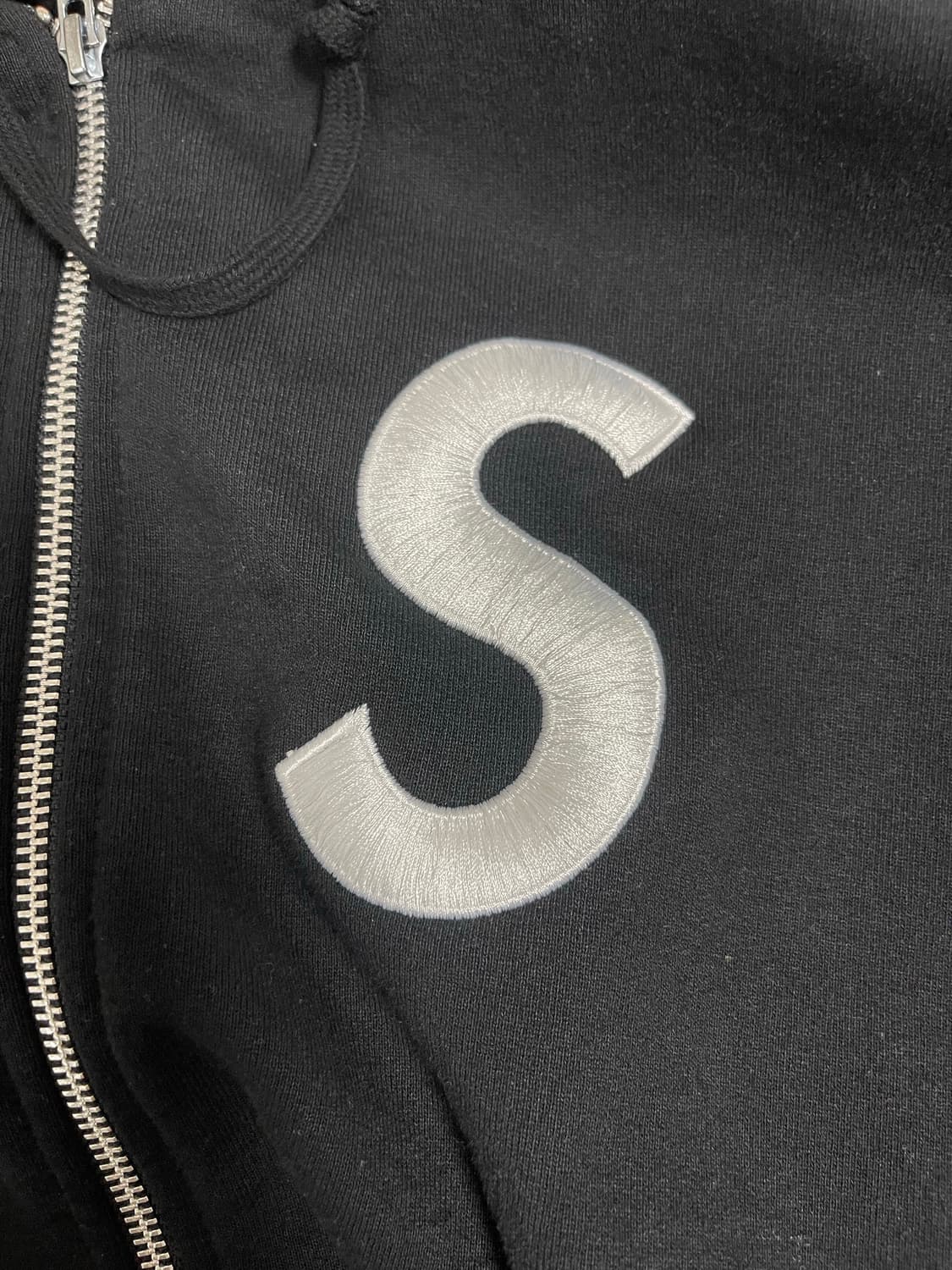 슈프림 s로고 후드집업 블랙 L 상품이미지5