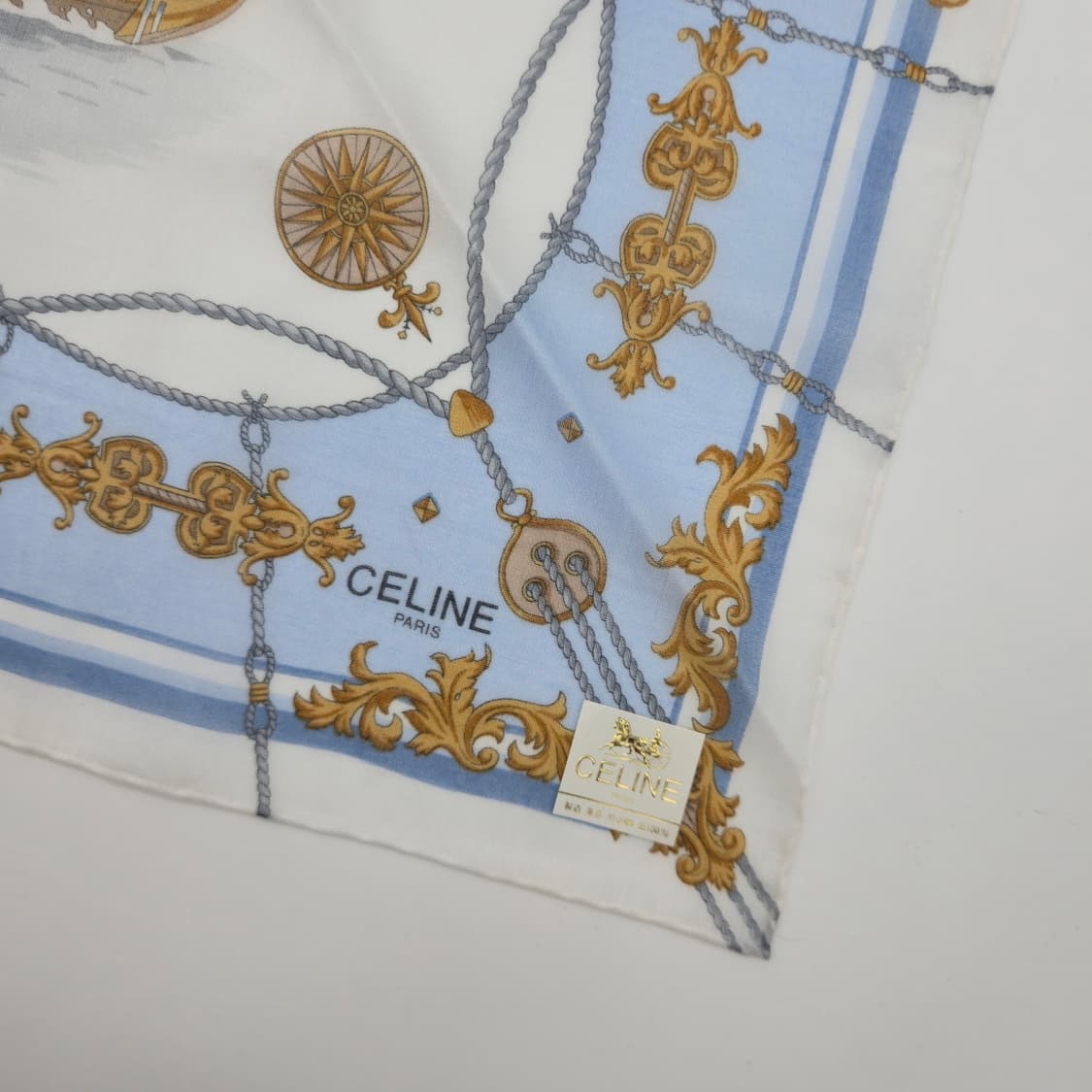 CELINE 셀린느 손수건 스카프 [JRCFSB11735-116-2] 상품이미지5