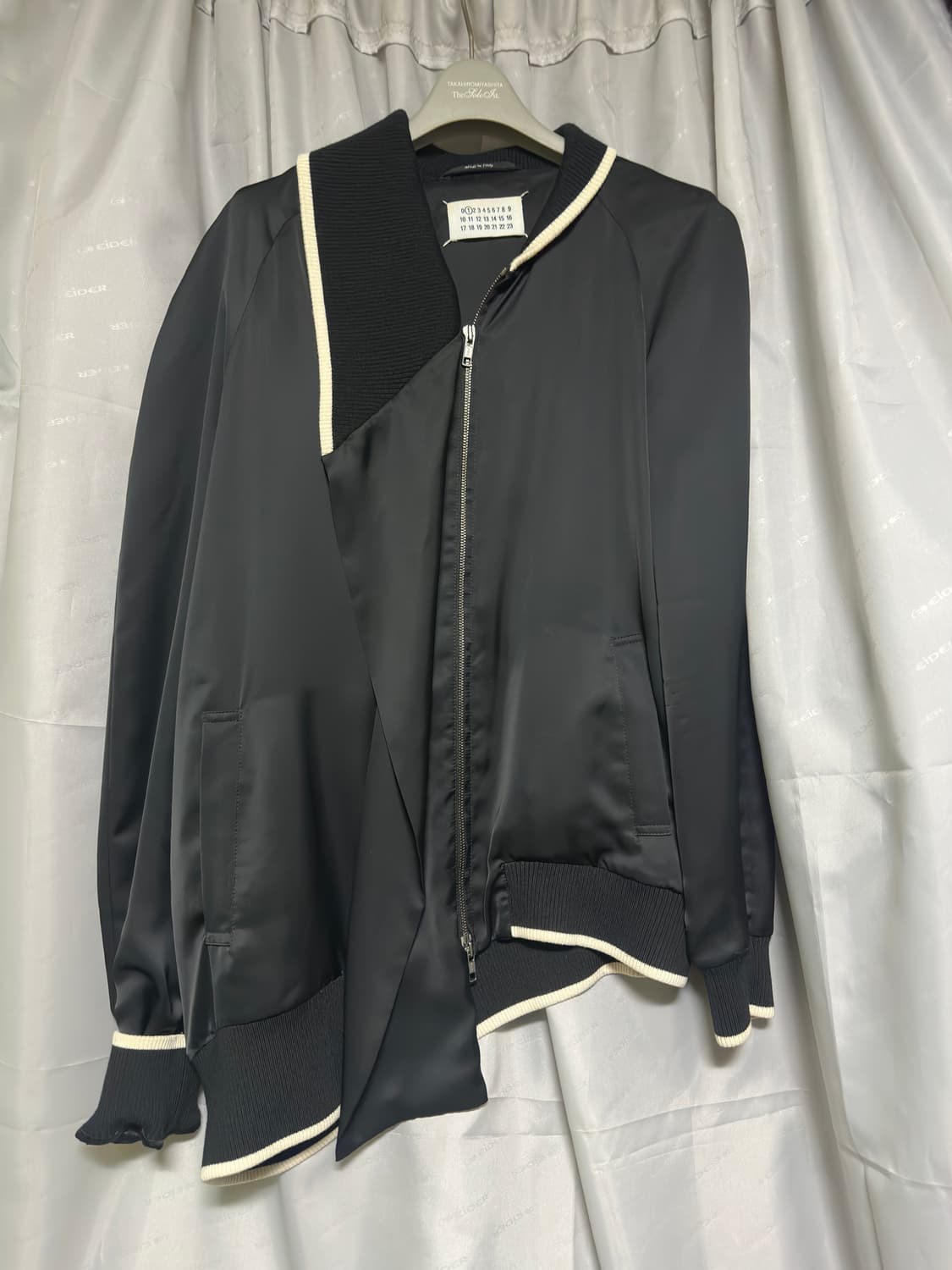 마르지엘라 비대칭 자켓 블랙 상품이미지1