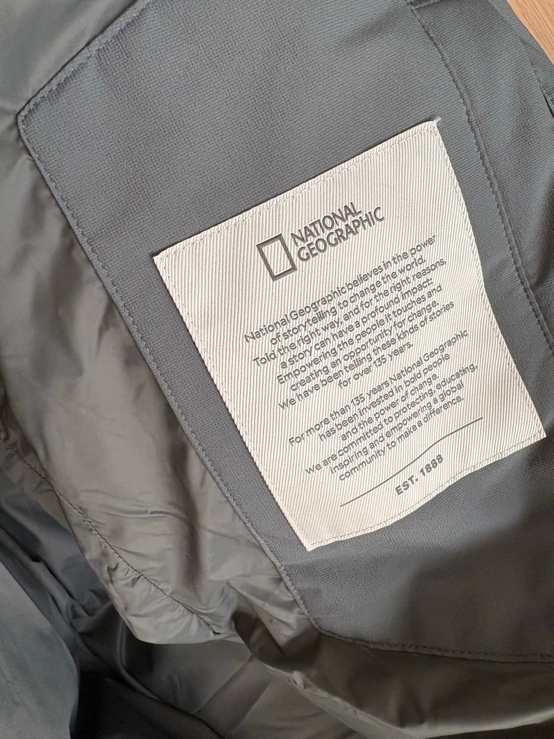 내셔널지오그래픽 카이만 프로 롱패딩 카키 새상품 택o 상품이미지5