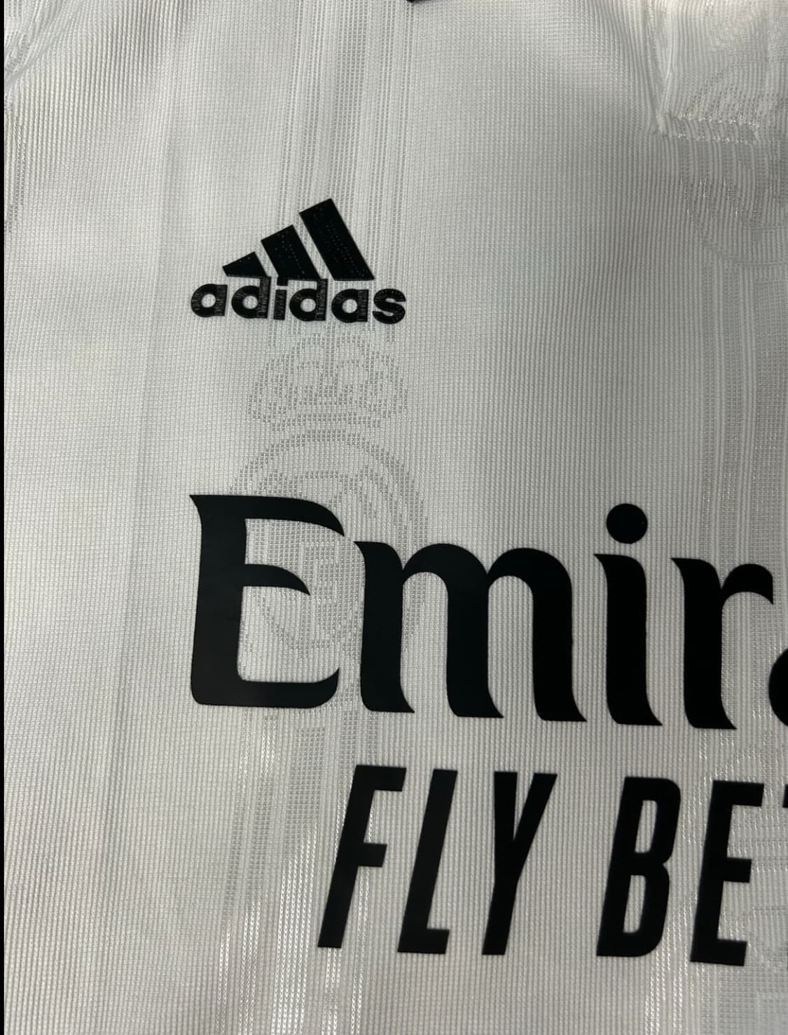 22/23 레알 마드리드 홈 어센틱 유니폼   상품이미지3