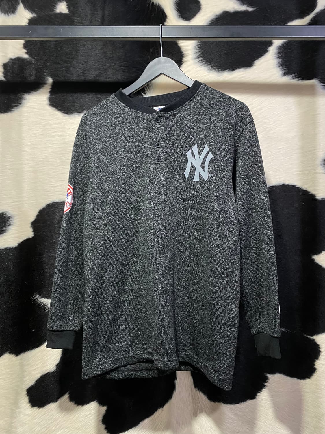 Yankees 로고디테일 헨리넥 맨투맨 상품이미지2