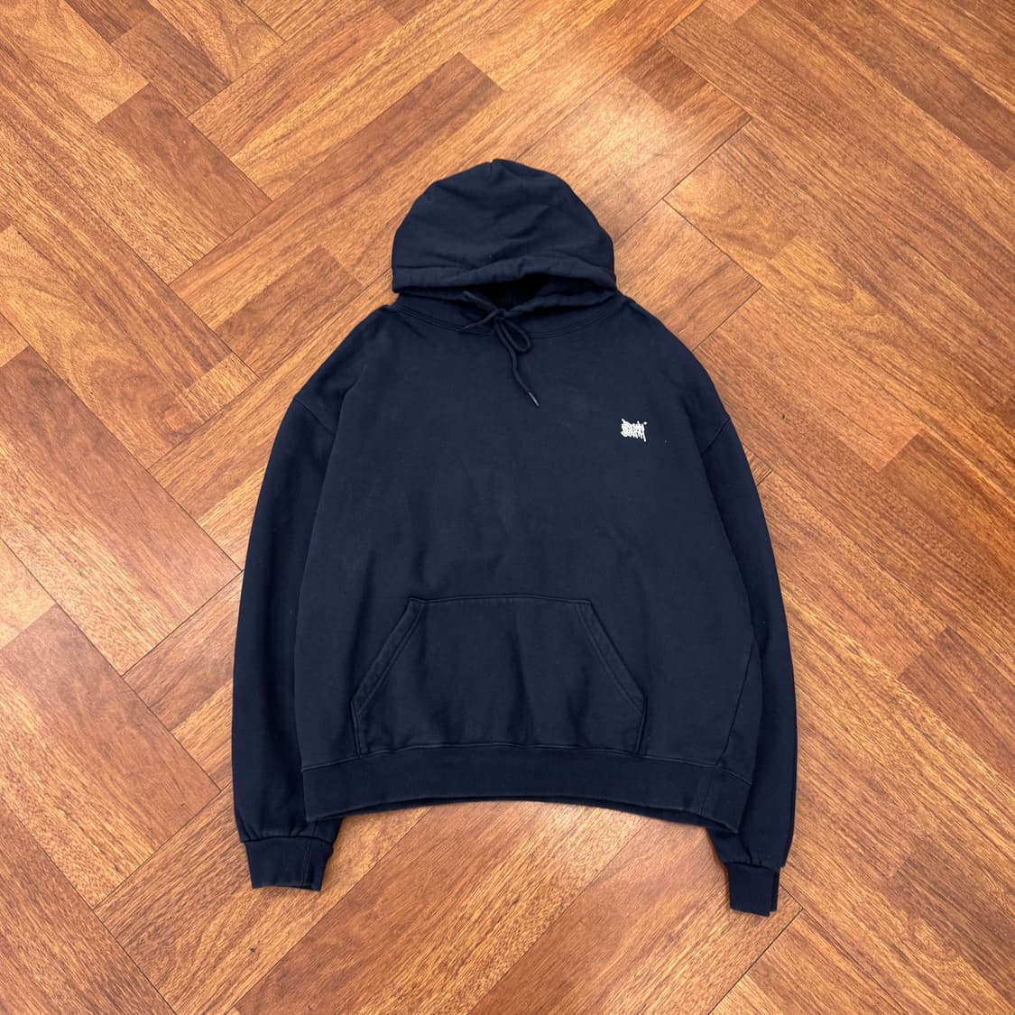 L 브라운브레스 빅로고 네이비 후드 티셔츠  상품이미지2