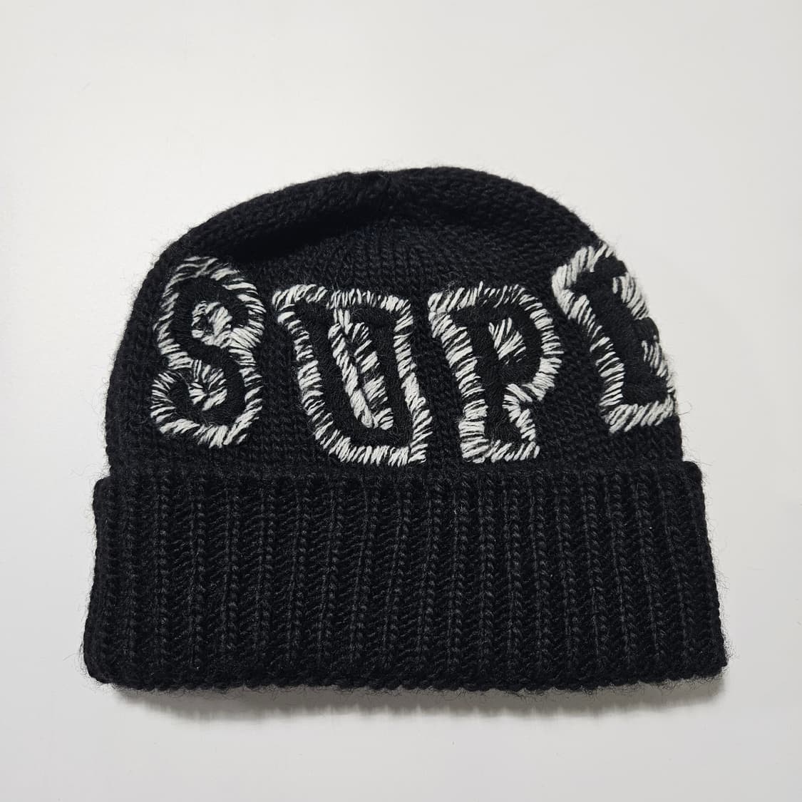 슈프림 트위스트 비니 블랙 상품이미지1