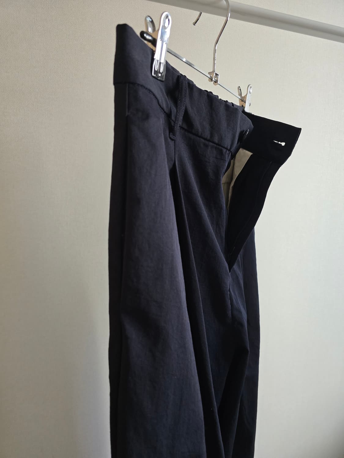 일본 MUJI 네이비 슬랙스(프라다천 느낌) 상품이미지2