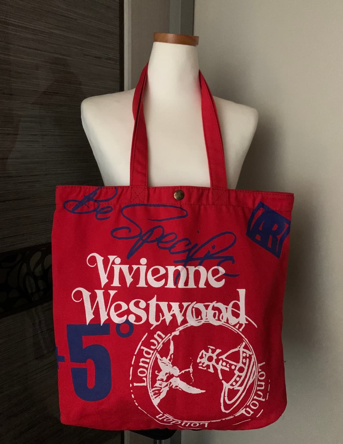 비비안웨스트우드 캔버스 숄더백 상품이미지1