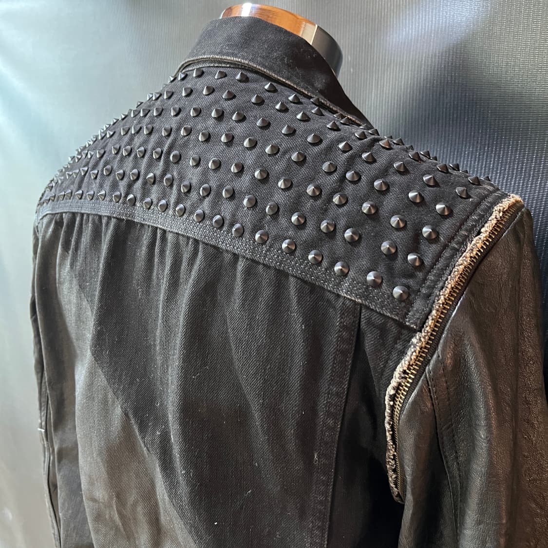 2013 Guess × Tiësto 스터드 트러커 자켓 상품이미지4