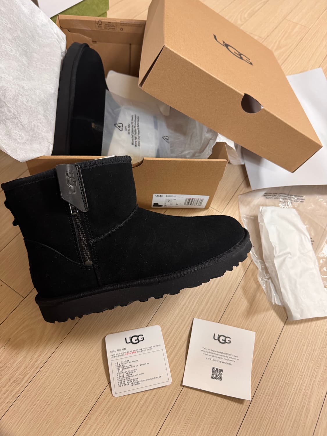 230 235 풀박 새상품 어그 미니 베일리 지퍼 블랙 앵클 부츠 방한 상품이미지8