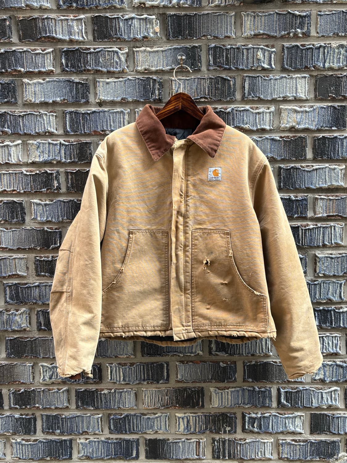 칼하트 j02 아크틱 트레디셔널 자켓 상품이미지1