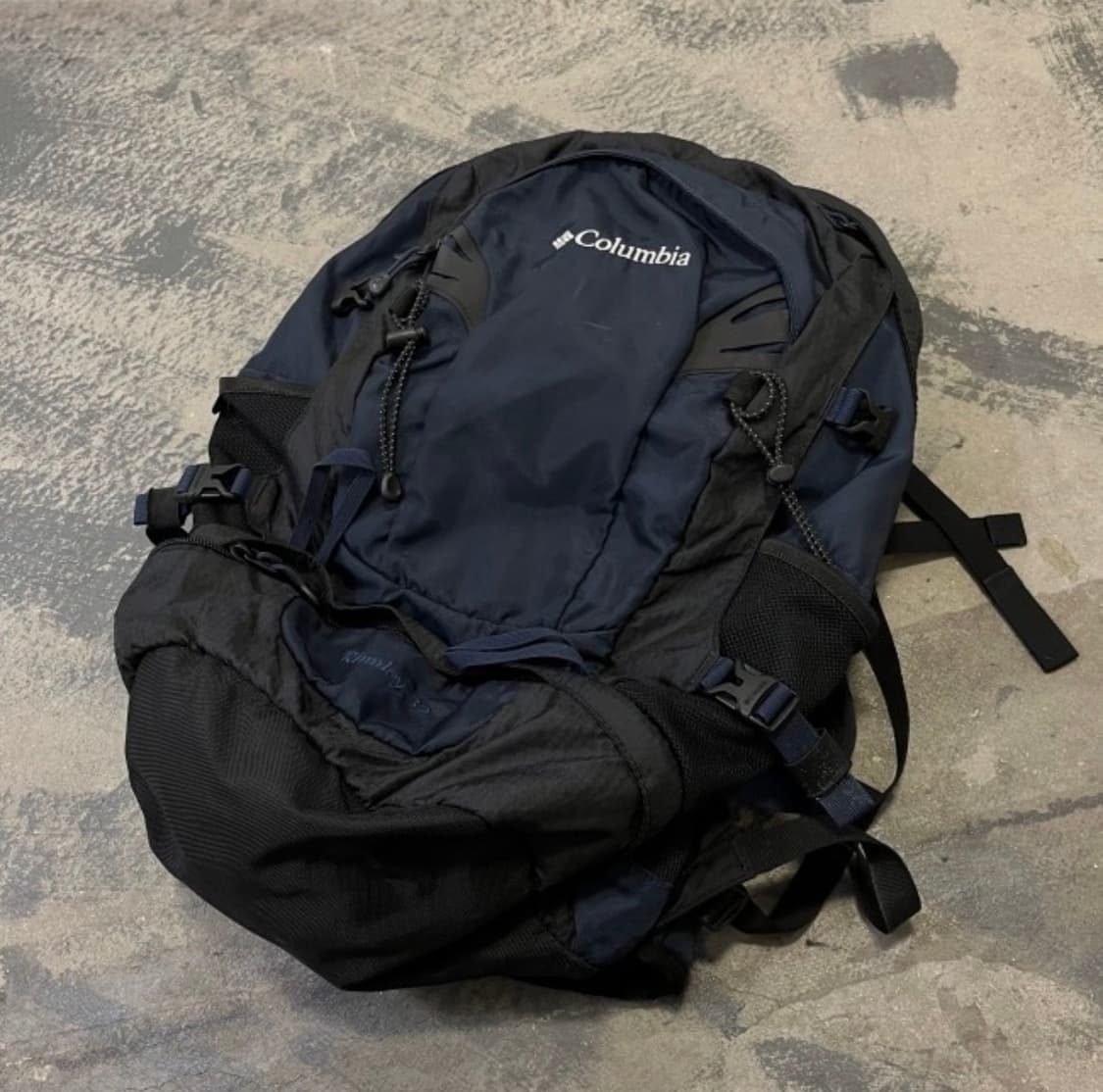 컬럼비아 가방 백팩 네이비 상품이미지1