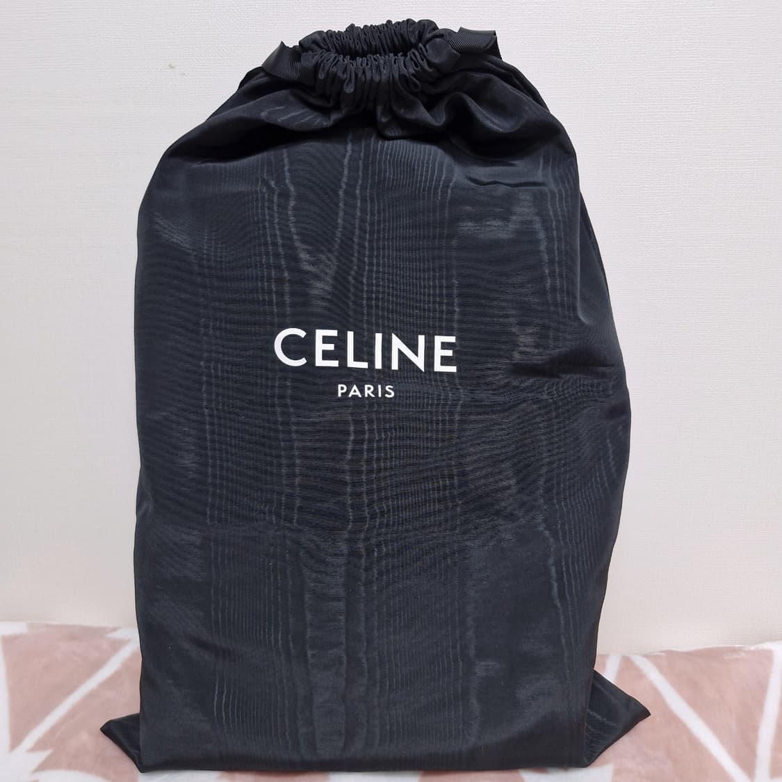 셀린느 CELINE 스몰 카바스 버티컬 트리옹프 캔버스 숄더백 크로스백 상품이미지9