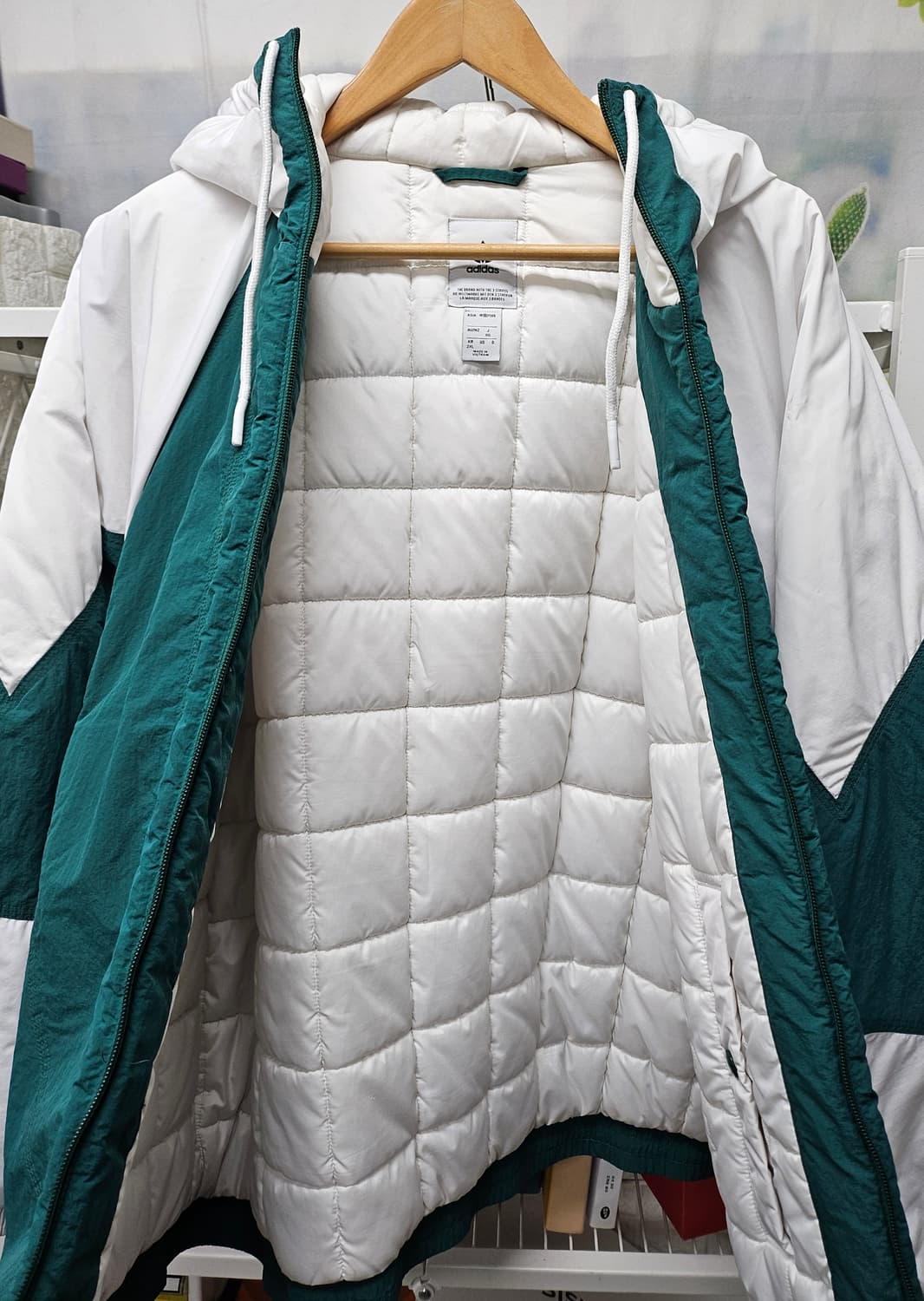 아디다스 후드 남성 패딩자켓 110 패디드 아니컬러자켓 XD51 상품이미지7