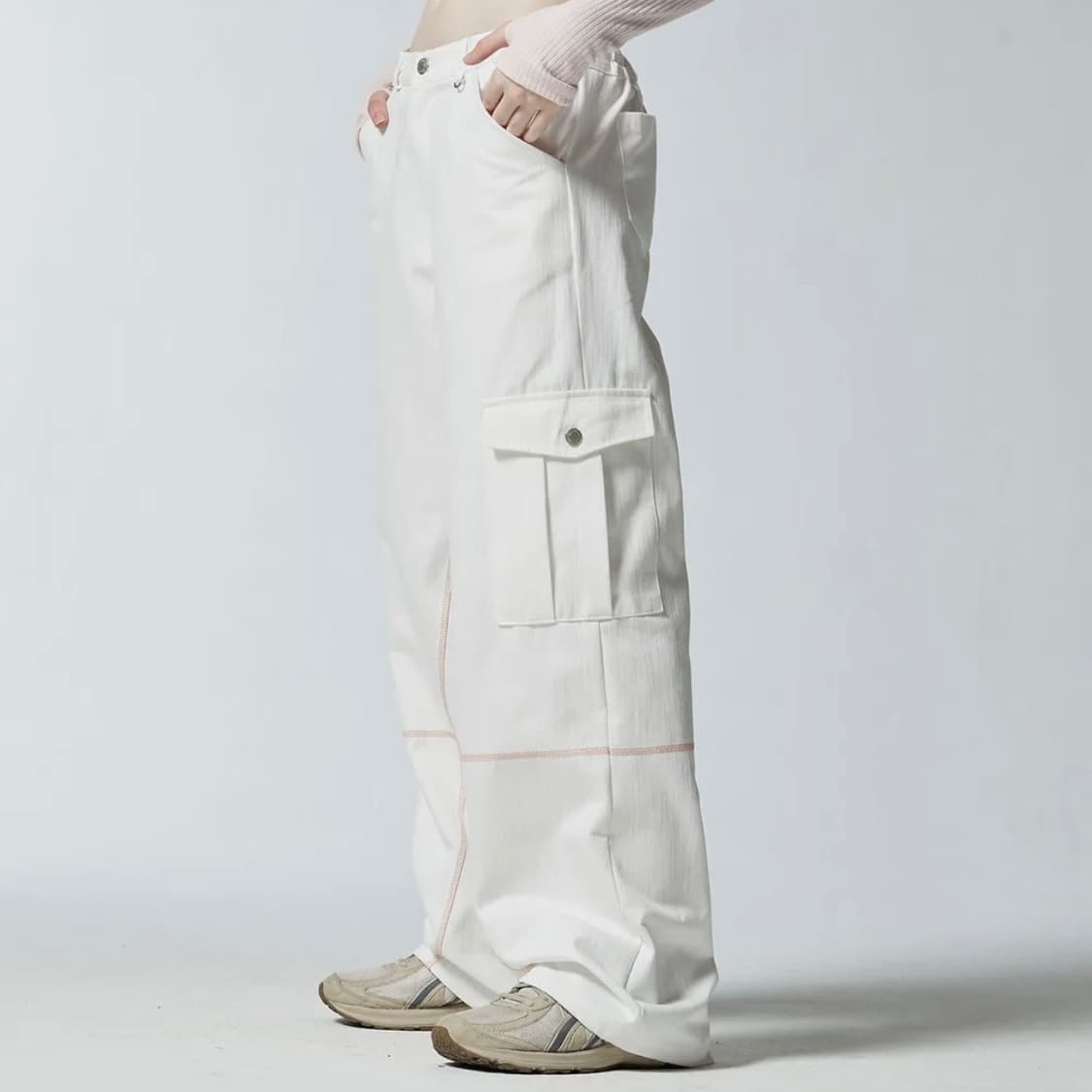 디어스토커 DENIM STITCH WIDE CARGO PANTS 상품이미지1