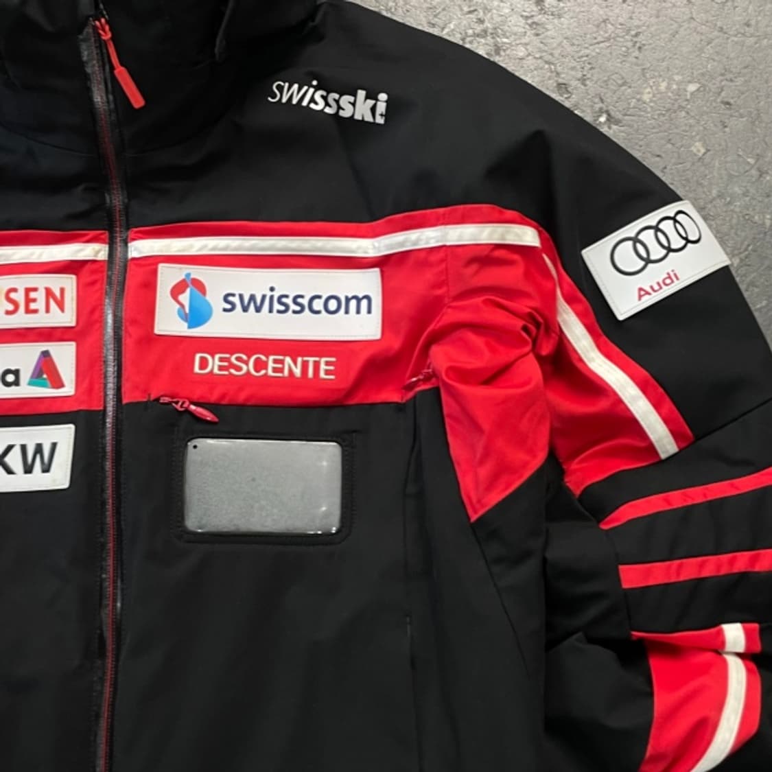 100 데상트 스위스 스키복 상품이미지2