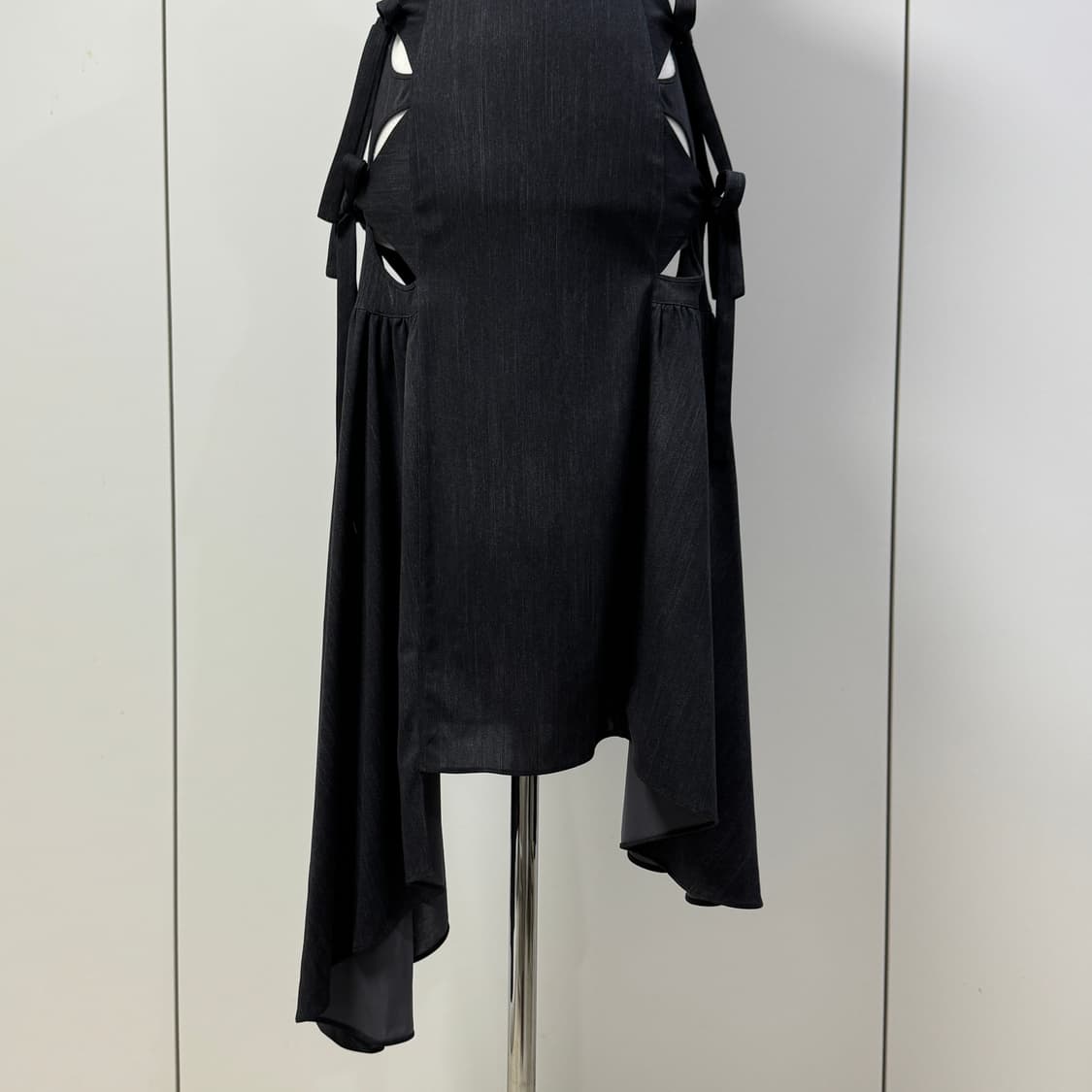 Arum Cutout Dress, Slate 상품이미지4